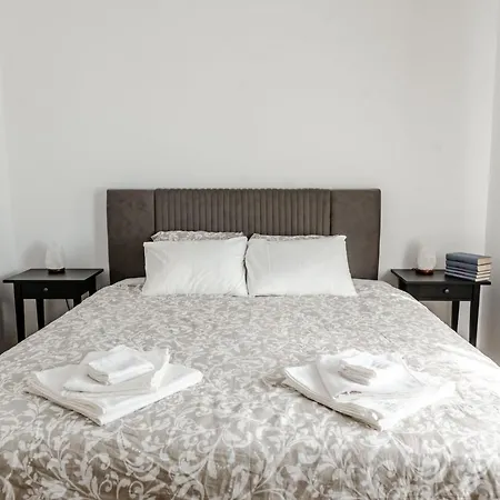 Lus * Шибеник